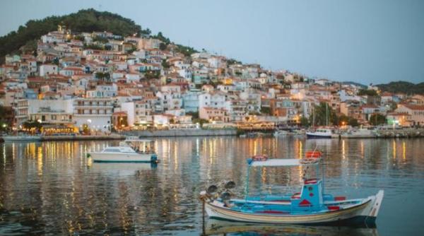 tot ce trebuie sa stie romanii care vor sa plece in vacanta in grecia fara un cod intrarea nu e permisa