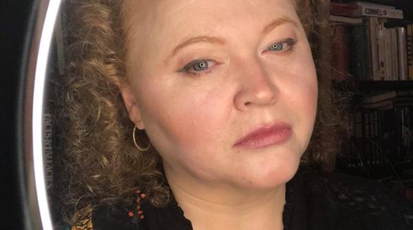 de ce a plecat narcisa suciu din romania dezvaluiri nestiute ce i a putut spune daria fiica ei mi am asumat