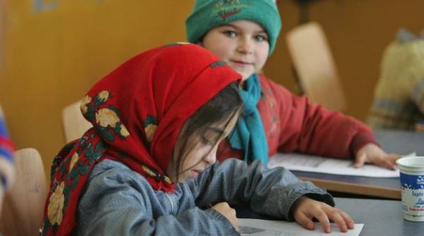 romii folositi in pnrr doar pentru a da bine in fata comisiei europene marius tudor consilier in pe la o prima lectura te ai minuna