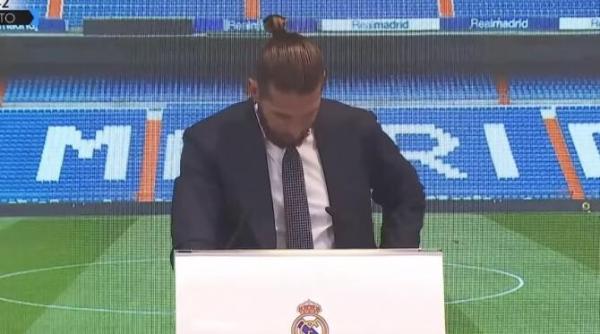 sergio ramos in lacrimi la despartirea de real madrid nu esti niciodata pregatit sa spui adio acestui club video