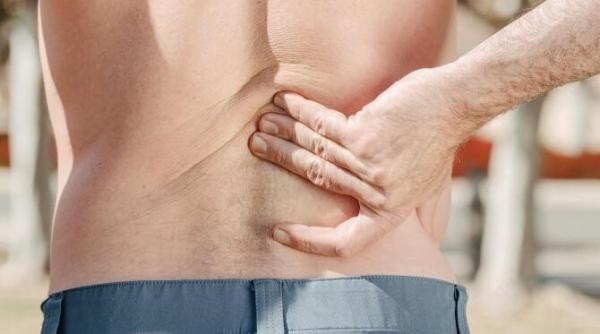 unui barbat i se vor extirpa rinichii de 40 de kilograme