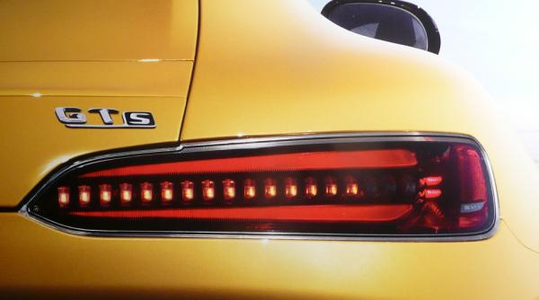 daimler va produce baterii pentru vehiculele electrice