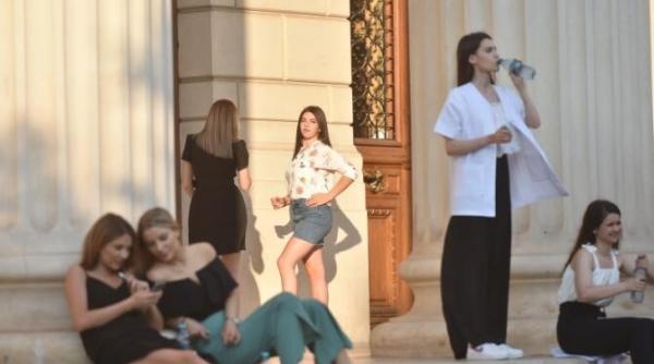 primul val de canicula din acest an  recomandari esentiale pentru urmatoarele zile