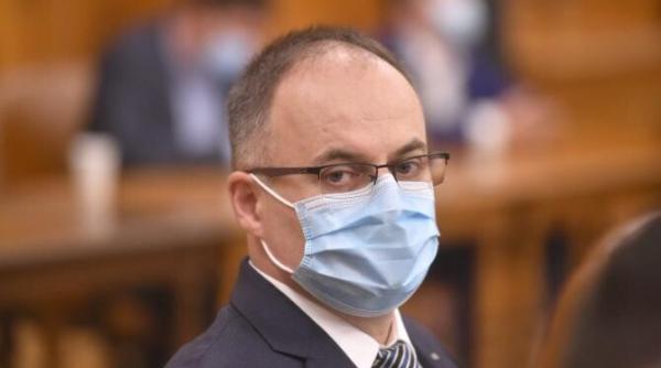 avocatul poporului fabian gyula singurul candidat s a pensionat la 49 de ani si are o pensie de peste 10 000 de lei