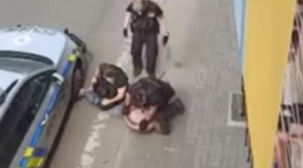 cazul george floyd repetat la indigo in cehia marius tudor consilier in pe violenta politiei poate fi letala