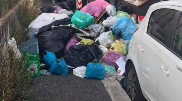 roma ca sectorul 1 capitala italiei invadata de gunoaie specialistii avertizeaza oamenii vor fi nevoiti sa poarte masca in continuare risc crescut