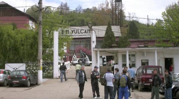 protest la mina vulcan  ortacii refuza sa mai extraga carbune
