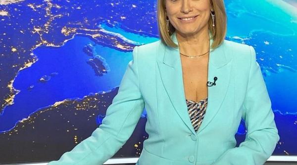 arata perfect la tv dar ce poarta andreea esca sub pupitrul stirilor ha cine ar fi stiut