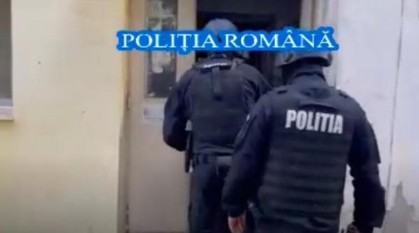 flagrant delict si perchezitii la botosani tineri intre 17 si 21 de ani banuiti de afaceri cu droguri