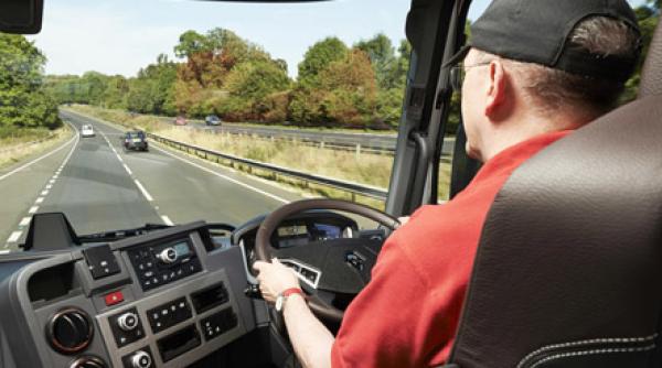 klaus iohannis decrete semnate unul vizeaza conducatorii auto profesionisti