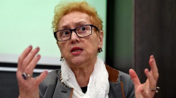 renate weber da parlamentul in judecata