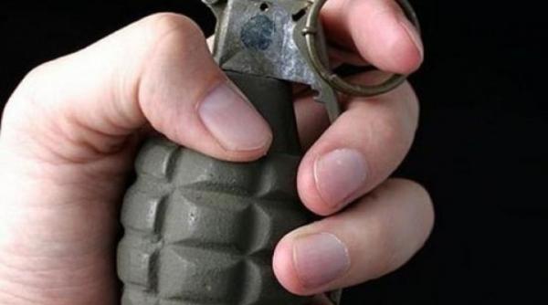 lada cu grenade gasita in incinta unui liceu din bucuresti