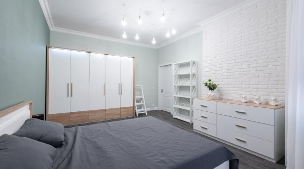 cum scazi nivelul umiditatii din casa daca nu ai dezumidificator sau aer conditionat metode naturale si ieftine