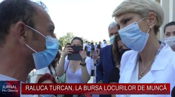 turcan ii sfatuieste pe romani sa si mai ia un job pentru un salariu mai bun discutie halucinanta sa ne concentram si pe part time uri