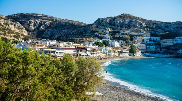 vacanta in grecia cu final tragic cadavrul unei turiste descoperit in apropierea unei faimoase plaje din creta
