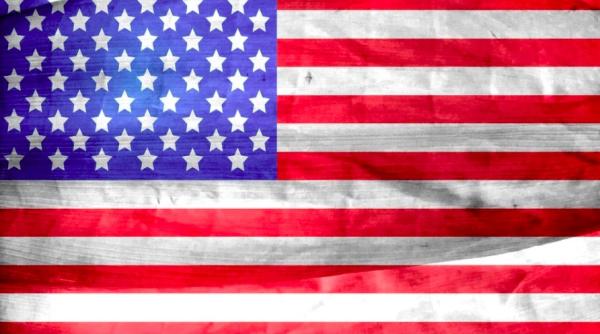 joe biden face minuni pentru sua pretul mesei de 4 iulie a scazut cu 60 de bani