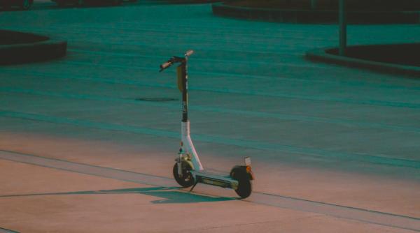 video trotinetele electrice implicate in accidente cu pietoni in bucuresti