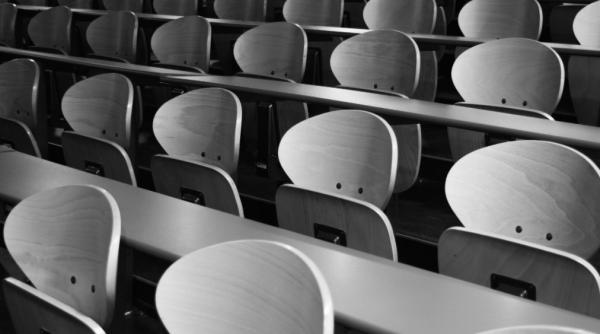 draftcand se intorc studentii in salile de curs prof univ raluca radu informatii in premiera pentru dc news