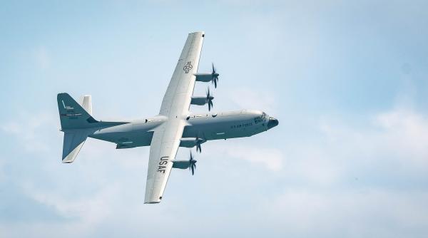 avion militar cu 85 de persoane la bord prabusit in filipine