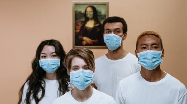 12 luni de anticorpi pentru cei care au facut covid 19