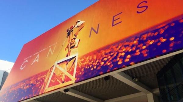 cannes 2021 diane kruger isabelle huppert si eva herzigova in tinute alb si negru la festival foto