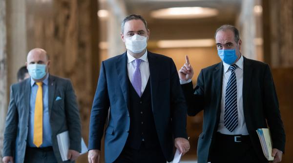 citu  revocare nazare  chirieac  intrebare cheie  situatie de o gravitate fara precedent  eu asta nu pot sa inteleg