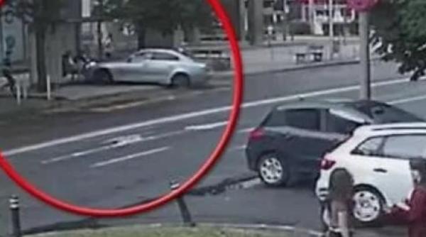 noi imagini de la tragedia din statia de autobuz din baia mare femeia a murit iar barbatului ii va fi amputat piciorul video