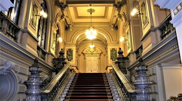 klaus iohannis mesaj la aniversarea a 30 de ani de la infiintarea muzeului national cotroceni