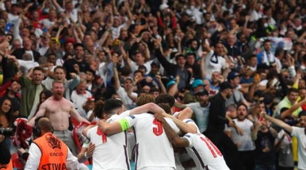 euro 2020 italia anglia imaginile zilei de pe stadionul wembley asa arata normalitatea datorita vaccinului impotriva covid 19