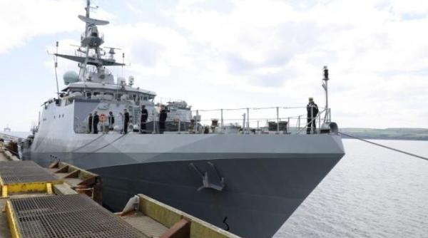 100 de cazuri de infectare confirmate pe vasul amiral al marii britanii