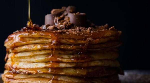 clatite la cuptor gata in 10 minute din ingrediente putine nu vei regreta ca ai incercat reteta