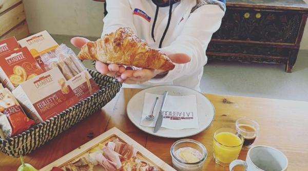 timea bacsinszky s a retras din tenis a fost abuzata de tatal ei nascut in romania