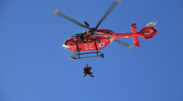 barbat atacat de urs in harghita victima a fost preluata de elicopterul smurd