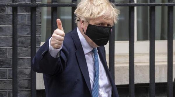 boris johnson si ministrul de finante subiectii unui studii pilot dupa ce au intrat in contact cu persoana testata pozitiv