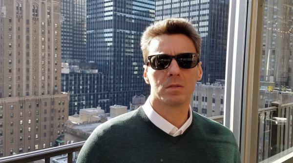 mircea badea pleaca in concediu de ce merge cu masina video