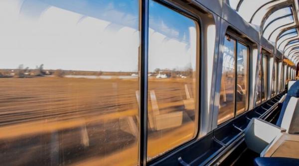 trenul ce atinge o viteza record de 600 km h unde a fost prezentat