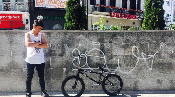 campionul vlad chivu pasionat de motoare izbit violent de un taximetrist ai fost si vei fi un invingator