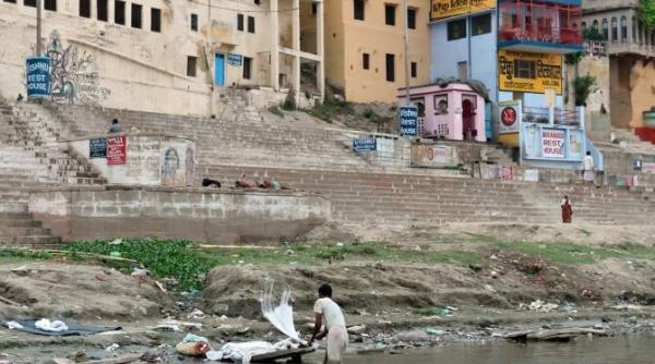 bilantul victimelor musonului mortal din india creste la 124 decese