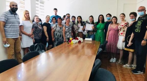 lectie de viata  data de doua tinere dintr un centru de plasament din vrancea  pentru tineri