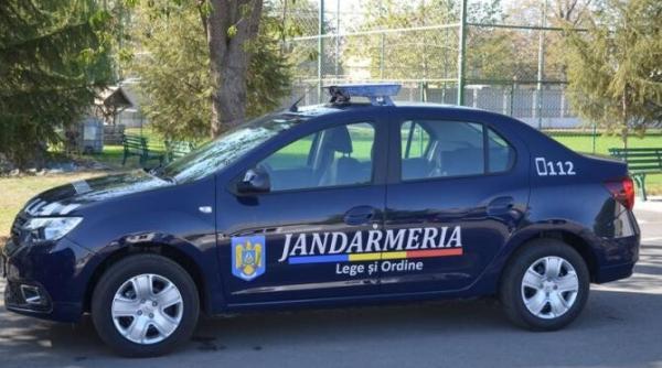 muzica tare  strigate si injuraturi in miez de noapte la galati  jandarmii au intervenit