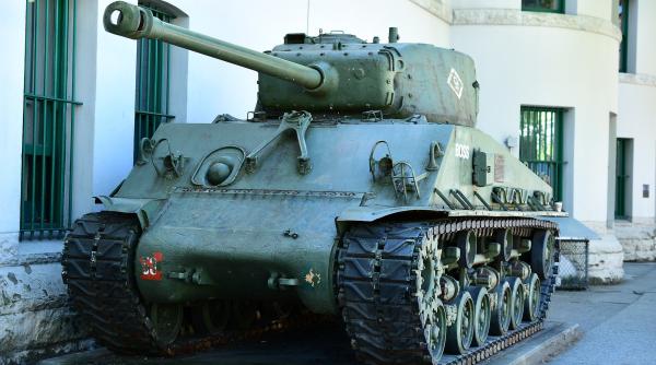 un pensionar a tinut in pivnita un tanc din cel de al doilea razboi mondial