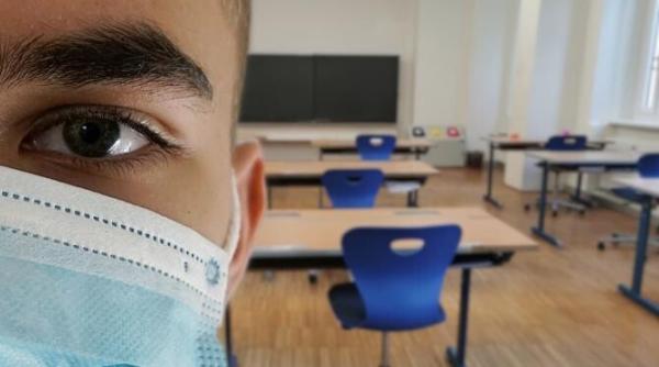 una din trei tari nu intreprinde nicio actiune pentru a ajuta elevii sa recupereze pierderile din pandemie