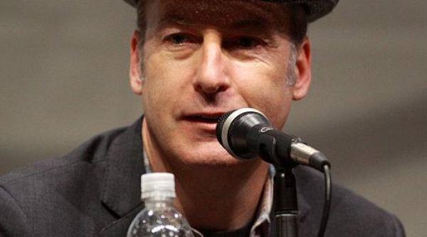 bob odenkirk spitalizat dupa ce s a prabusit pe platoul de filmare
