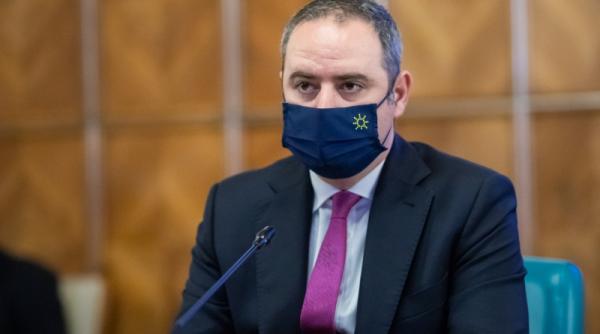 citu il lauda pe nazare dupa ce a scapat de el din guvern criticandu l un succes si o premiera