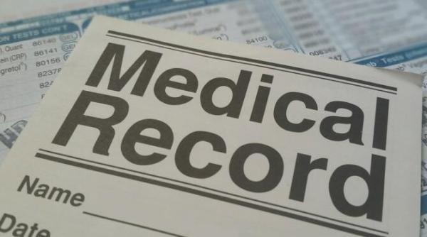 adeverinte false covid 19 prezentate pe aeroportul iasi dosar penal pentru 16 persoane