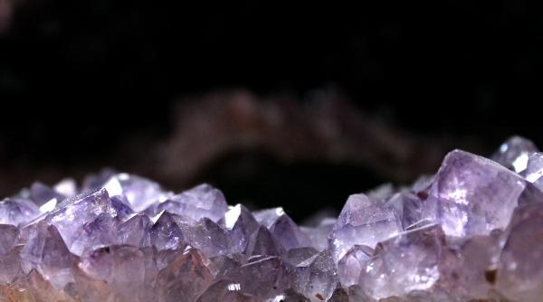 a fost descoperit un safir de 80 de kg intr o mina