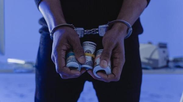 furt cu prejudiciu enorm in alba ce pedepse au primit faptasii