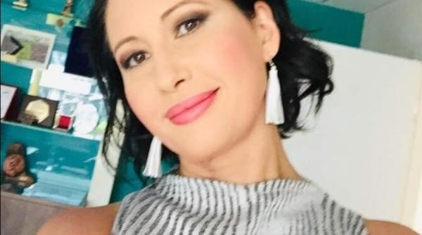 mihaela birzila fotografie emotionanta la sapte ani de la moartea mamei sale sper ca esti mandra de noi