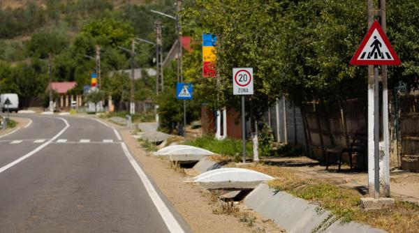 costel fotea indicatoare rutiere noi pe drumurile judetene din galati
