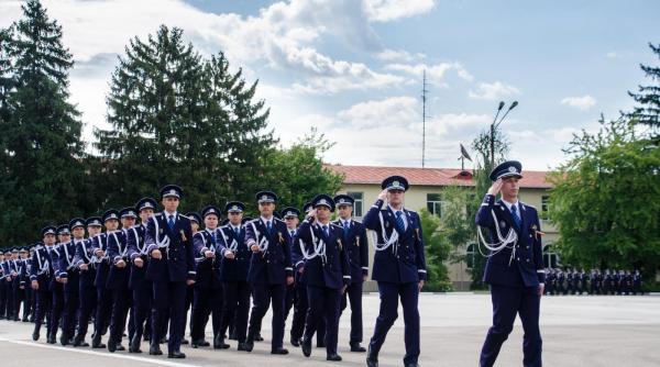 academia de poliaie peste 5 candidati pe loc la concursul de admitere